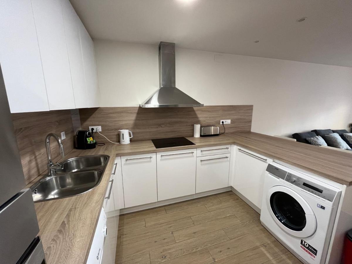 Apartamento En La Playa. Free Parking. Free Wifi L' Escala Екстериор снимка